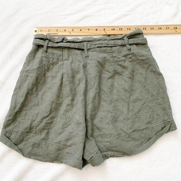 5/$25 Ci Sono light olive green linen blend paperbag high rise flowy shorts - Picture 6 of 8